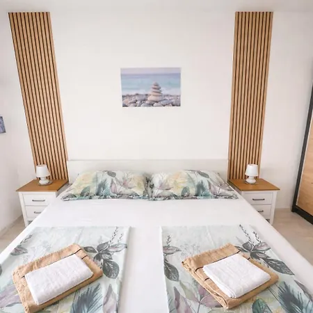 Apartament Gulic