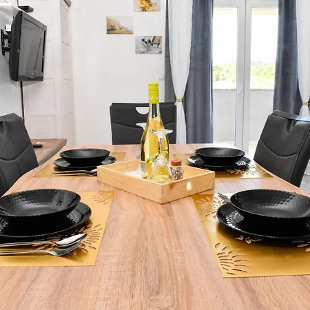 Apartament Gulic Rab Town